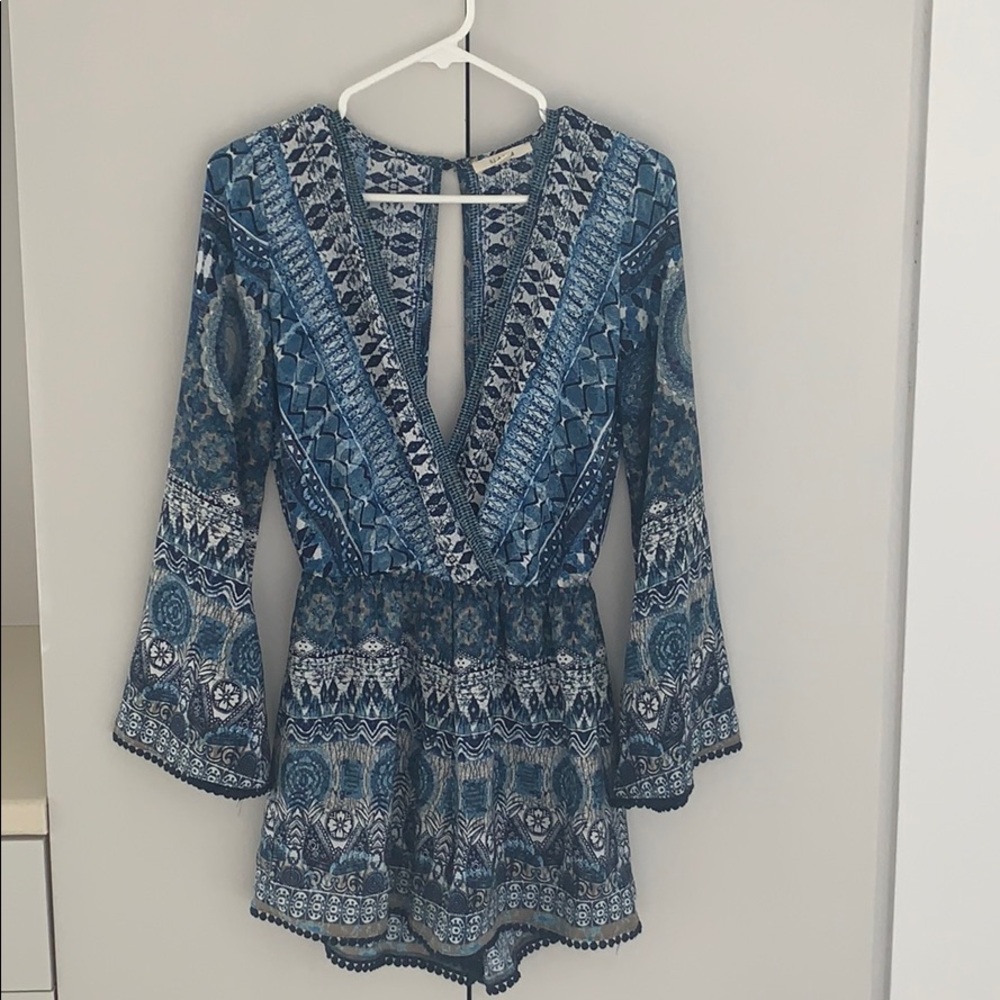 illa illa long sleeve patterned romper